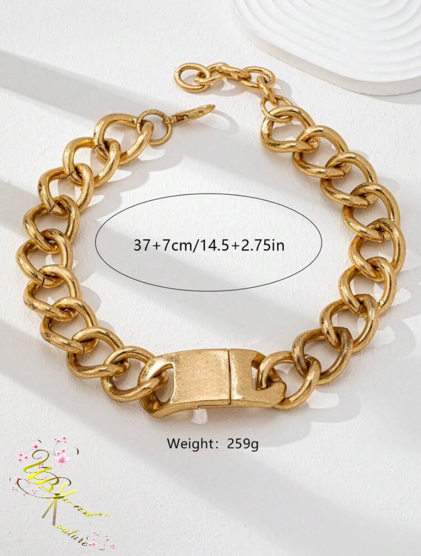 Queen Pin Chain Choker Necklace
