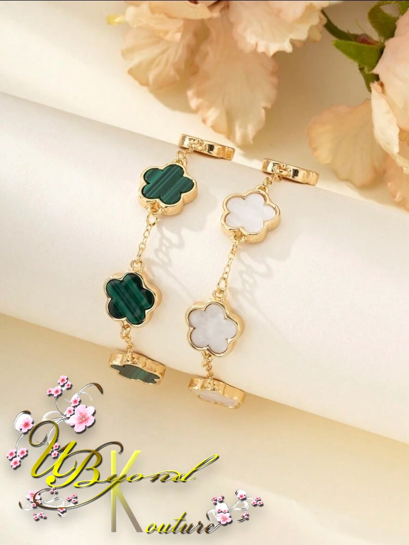 Charlotte Clover Chain Bracelet Green & White